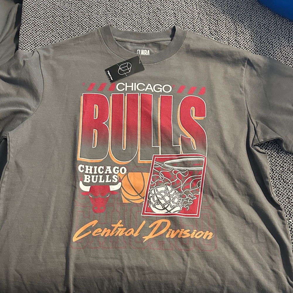 NBA Chicago Bulls Gray Tee with Red and Orange Graphics